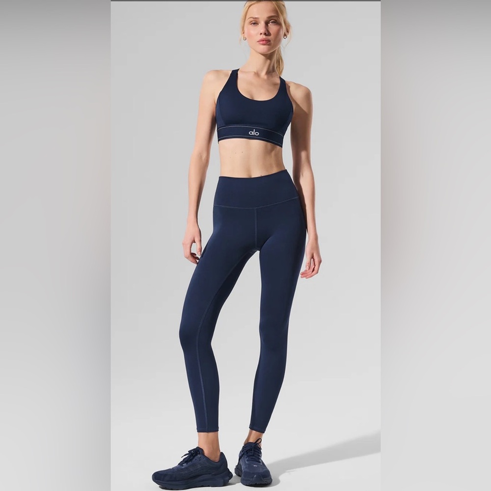 Brand New W tags Alo Navy Airlift High Waist 7/8 Legging
